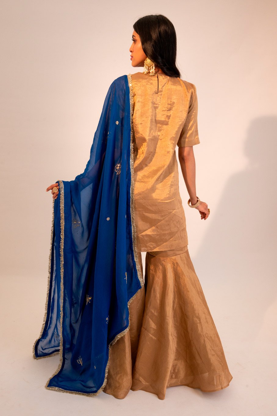 Signature Zari Tissue Gold Kurti & Garara Paired With Electric Blue Embroidered Organza Dupatta - Image 3