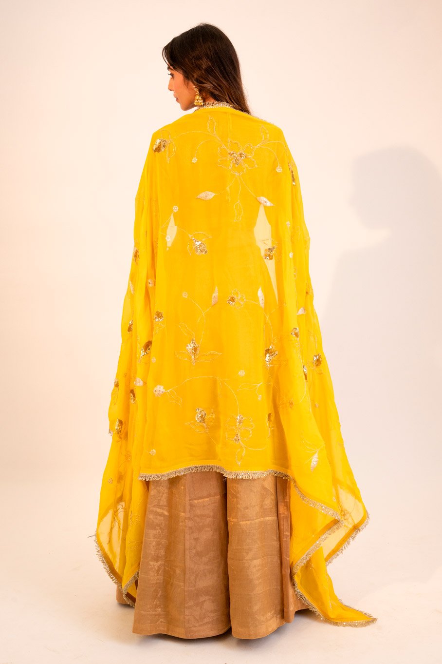 Signature Zari Tissue Gold Lehanga & Blouse Paired With Yellow Embriodered Organza Dupatta - Image 2